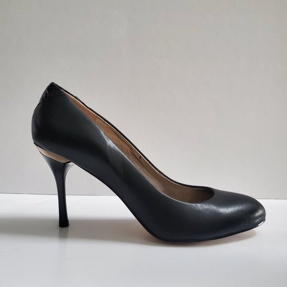 SAM EDELMAN CAMDYN Black Heels Rounded Toe | Silver Tone Ring & Snakeskin Accent - Picture 7 of 10